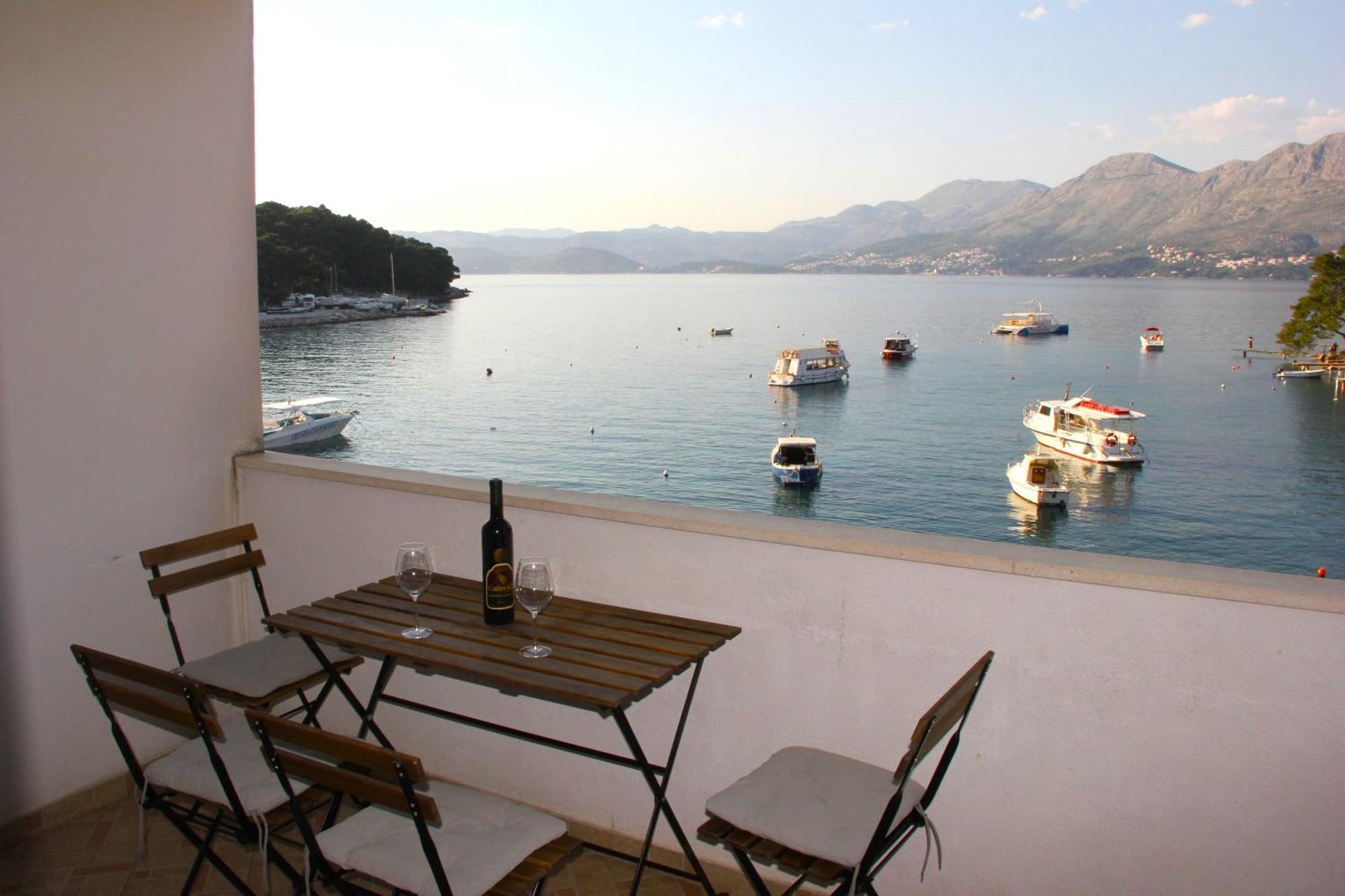 Apartment Vanda Seafront Fantastic